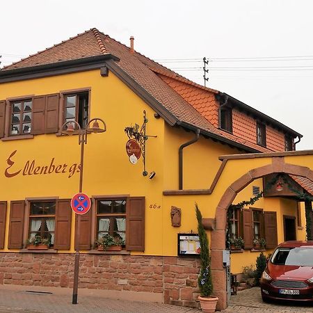 Ellenbergs Restaurant & Hotel Hessheim Exterior foto
